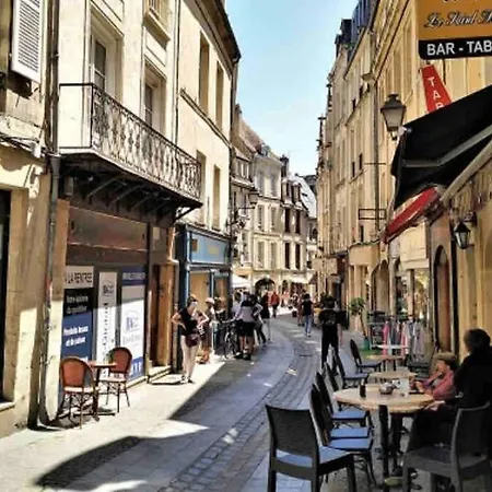 : Cocon Moderne Et Chaleureux A 5mn Du Centre
